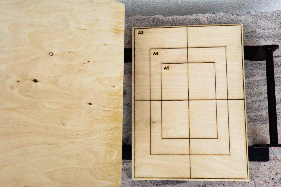 Ocięty Press — ręcznie robiona prasa linorytnicza A3